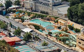 Apartments Arcadia. Gagarin Plaza